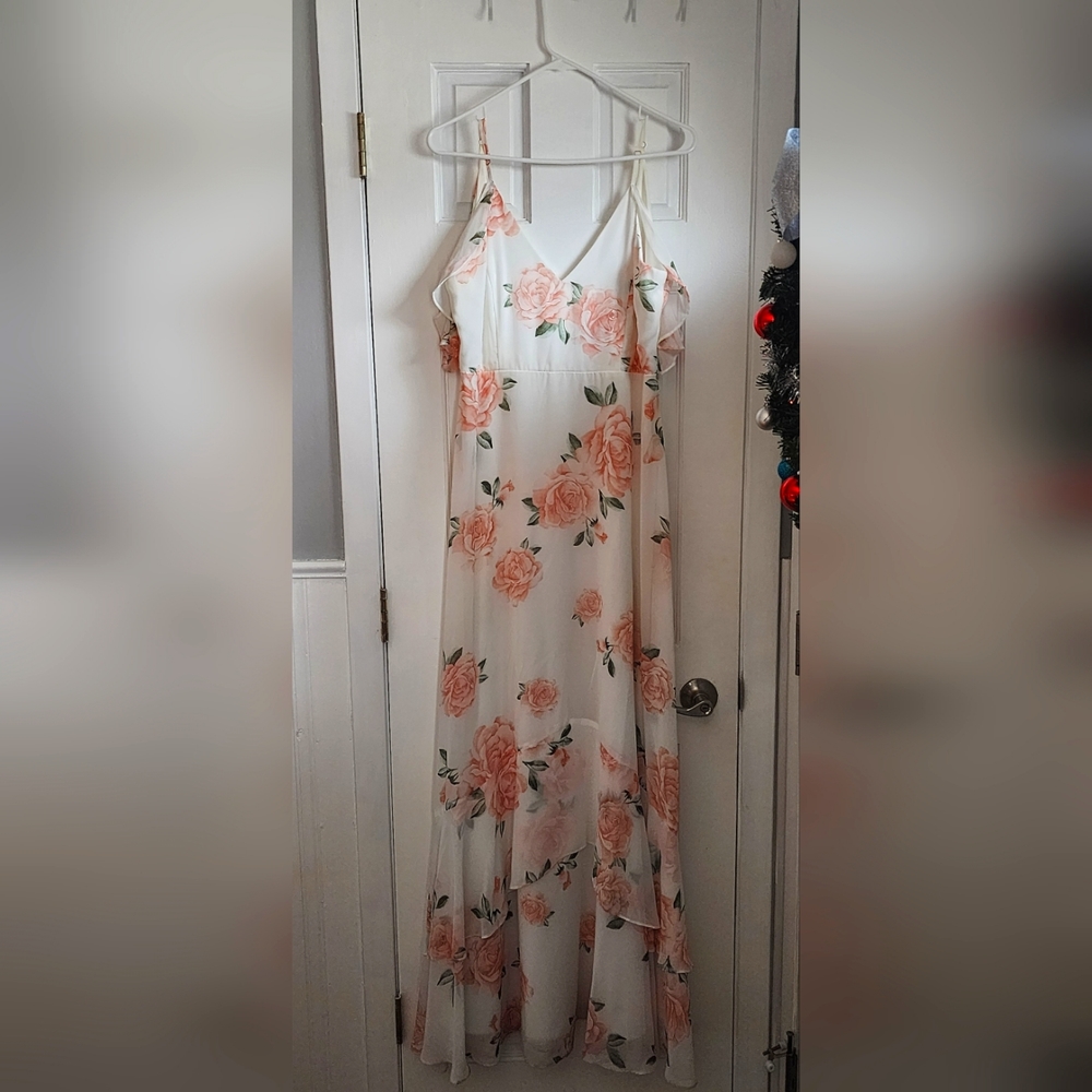 XL white and peach floral dress